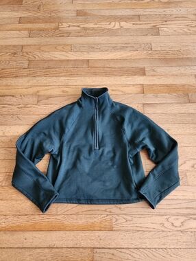 2024 Womens ATHLETA Crop Size XXS